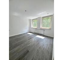 Modern renovierte 2-Zimmer- Wohnung in zentraler Lage - Herne Altenhöfen