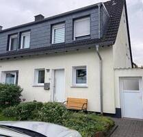 Charmante Doppelhaushälfte mit viel Platz in ruhiger Lage - Herne Sodingen