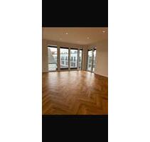 TRAUMHAFTE 2-ZIMMER WHG MIT GROẞEM BALKON UND 2-TG STELLPLÄTZEN - Schwabmünchen