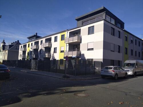 Foto - 4-Zimmer-Wohnung mit Terrasse und Vorgarten in Zeulenroda