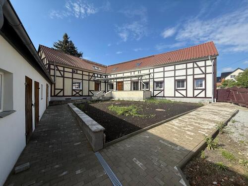 Foto - 4 Zimmerwohnung (2Parteienhaus) in Sachsen - Bernsdorf