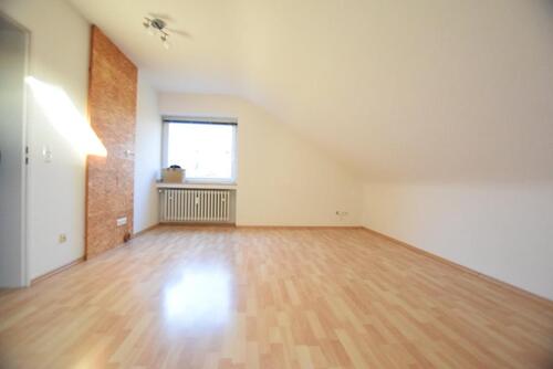 Foto - Single DG Wohnung KR-Traar Elfrather See