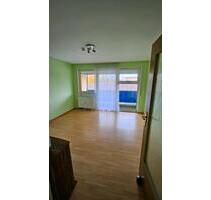 Schöne 1-Zimmer-Wohnung mit großem Balkon - Regensburg Galgenberg