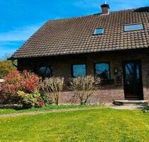 Einfamilienhaus DHH in ruhiger ländl. Umgebung und doch zentral - Duisburg Rheinhausen