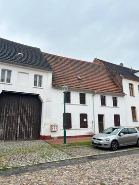 Foto - Denkmalgeschütztes Haus in Wörlitz