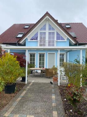 Foto - Architektenhaus mit drei abgeschlossenen Wohnungen