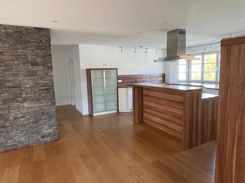 Foto - 6 Zimmer Dachgeschoßwohnung zur Miete in Marktoberdorf