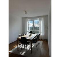 Moderne 4-Zimmer-Wohnung mit Balkon & Stellplatz in ruhiger Lage - Fuldatal