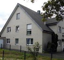 Kapitalanlage - 4-Fam.Haus in 59557 Lippstadt, Bj. 2000 - PRIVAT