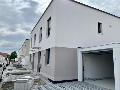 Foto - Einfamilienhaus zur Miete in Biblis