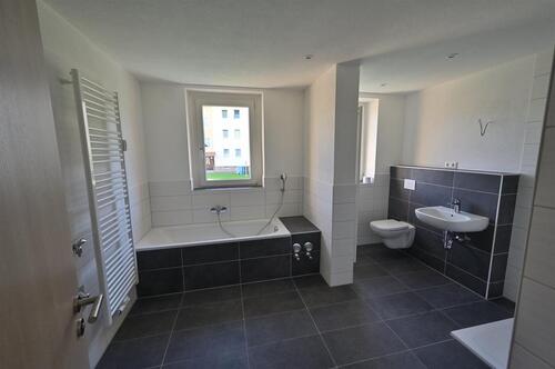 Foto - Etagenwohnung zur Miete in Hohndorf