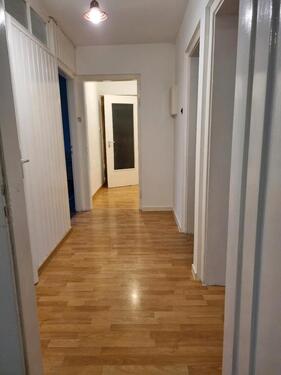 Foto - 3 Zimmer Wohnung - 1.250,00&nbsp;EUR Kaltmiete, ca.&nbsp; 91,00&nbsp;m&sup2;