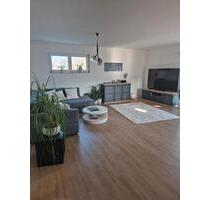 2 Zimmer-Wohnung - 790,00&nbsp;EUR Kaltmiete, ca.&nbsp; 79,00&nbsp;m&sup2; in Poppenhausen (PLZ: 97490)