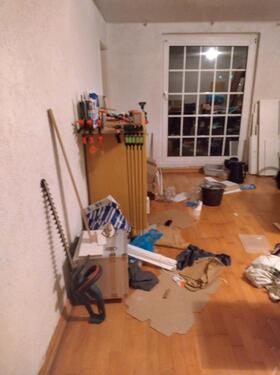 Foto - Haus in Renovierungphase - 97.000,00&nbsp;EUR Kaufpreis, ca.&nbsp; 100,00&nbsp;m&sup2;