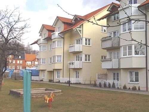 Foto - 1-Zi.-Wohnung mit kl. Terrasse im EG eines MFH in Ranis zu vermieten