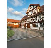 Großes 9-Zimmer-Familienhaus mit 320 m² + riesiger Scheune - Bad Sooden-Allendorf