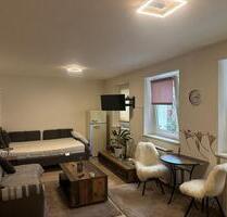 Eingerichtetes Apartment in ruhiger aber zentraler Lage - Krefeld