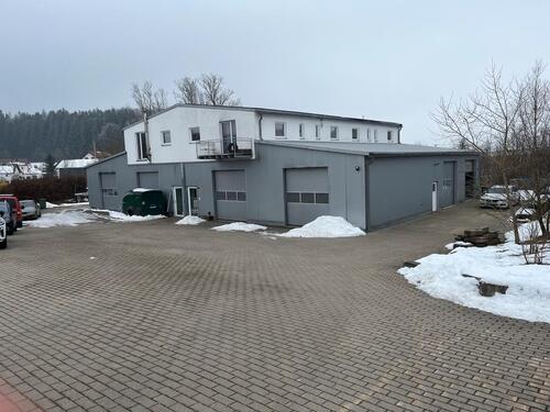 Foto - Halle zu vermieten - 850,00&nbsp;EUR Kaltmiete, ca.&nbsp; 200,00&nbsp;m&sup2;