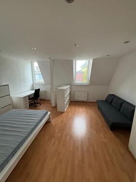 Foto - Lichtdurchflutetes möbliertes 1-Zimmerappartment