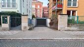 Foto - Tiefgaragenstellplatz - 120,00 EUR Miete,