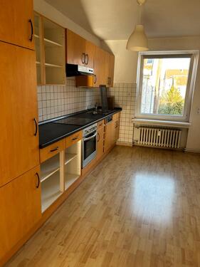 Foto - 3-Zimmer Wohnung - 901,00&nbsp;EUR Kaltmiete, ca.&nbsp; 106,00&nbsp;m&sup2;