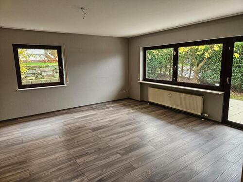 Foto - Schöne 4-Zimmer Wohnung in Buchen mit großen Garten