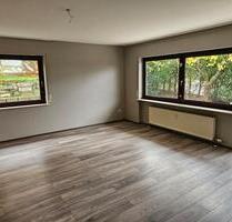 Schöne 4-Zimmer Wohnung in Buchen mit großen Garten - Buchen (Odenwald)