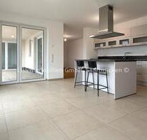 Energetische und moderne Penthousewohnung mit hochwertiger Einbauküche - Saarbrücken St. Arnual