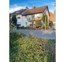 EFH, an WG oder Kleinfamilie - 1.680,00&nbsp;EUR Kaltmiete, ca.&nbsp; 182,00&nbsp;m&sup2; in Bürstadt (PLZ: 68642)