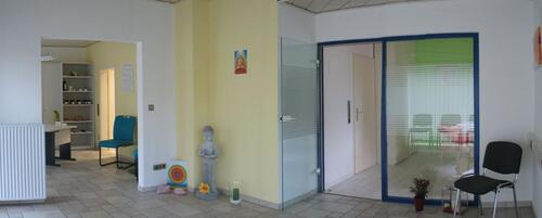 Foto - Praxisräume zur Untermiete - 340,00 EUR Kaltmiete,