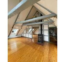 ELBJUWEL - Mansardenwohnung 200qm mit GalerieElbbalkon - Lauenburg/Elbe