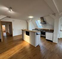 Großzügige, kernsanierte 5-Zimmer-Wohnung, 200qm Oyten-Bassen