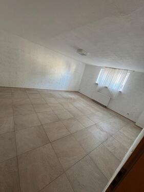 Foto - 3 Zimmer Kellerwohnung für Lager oder Gewerbe in Burgdorf