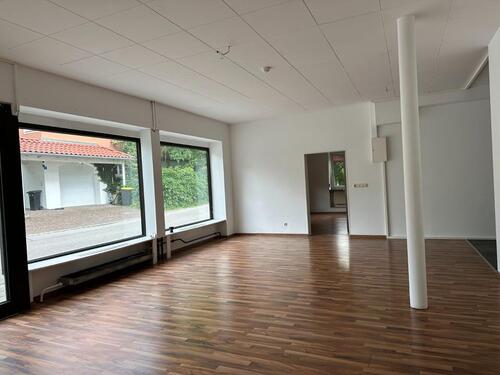 Foto - Stilvolle 4-Zimmer-EG-Wohnung - 1.480,00&nbsp;EUR Kaltmiete, ca.&nbsp; 125,00&nbsp;m&sup2;