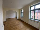 Foto - 2-Raum-Wohnung mit 2 Bädern in saniertem Altbau – Zentrumslage Bernburg (Gröbziger Straße)