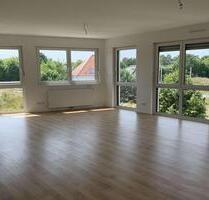 Sichern Sie sich ZWEI MONATE MIETFREI ! Attraktive Wohnung mit exklusiver Dachterrasse - Hohen Neuendorf Bergfelde