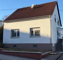 Haus zum Kauf - 369.000,00 EUR Kaufpreis, ca. 136,00 m² in Wadgassen (PLZ: 66787) Haus zum Kauf - 369.000,00 EUR Kaufpreis, ca. 136,00 m² in Wadgassen (PLZ: 66787)