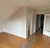 1 Zimmer WHG Küche Bad ,Balkon Stellplatz Keller Kapitalanlage - Dransfeld