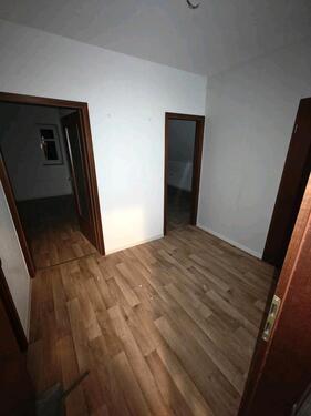 Foto - 2-Zimmer DG Wohnung, KBD, 420 € KM+NK in Holthausen