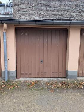 Foto - Garage Frankfurt Bornheim zu vermieten Nähe Günthersburgpark