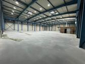Foto - Industriehalle mit hellen in Spicheren nahe Deutschland grenz