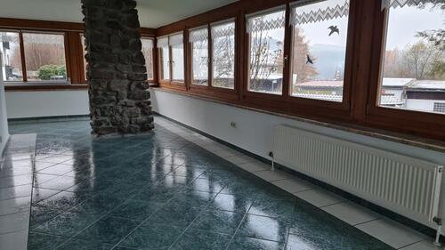 Foto - Seniorengerechte 3 Zimmer Wohnung mit Wintergarten und Garten