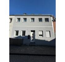 Frisch sanierte 2-Zimmer-Wohnung in Itzehoe (Sandberg) – perfekt für Euch!