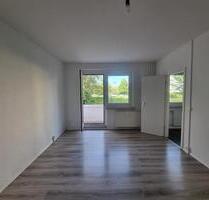 Ankommen und Wohlfühlen ! Ihre kleine Wohlfühloase mit Balkon - Magdeburg Alt Olvenstedt