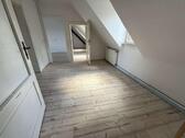 Foto - Moderne Dachgeschosswohnung in zentraler Lage