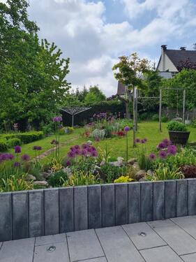 Foto - Lichtdurchflutetes Einfamilienhaus mit großem Garten