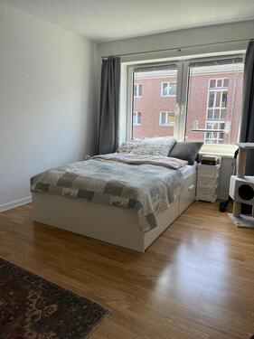 Foto - Untermiete Hamburg April 1-Zimmer + Flur, Küche & Bad