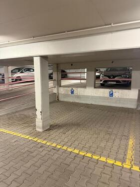 Foto - Zwei Tiefgaragenstellplätze, Lampertheim