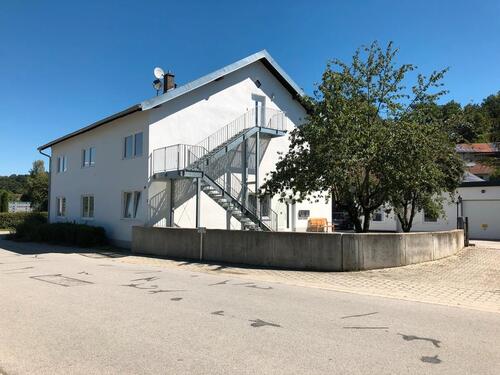 Foto - Tolle 4 Zimmer Wohnung zu vermieten in Bubach inkl KücheStellpla