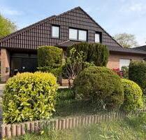 Erdgeschoss in großem 2-Familienhaus in Aurich Haxtum zu vermiet